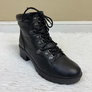 Express Black Vegan Leather Lace Up Inside Zip Lug Sole Ankle Boots Size 9